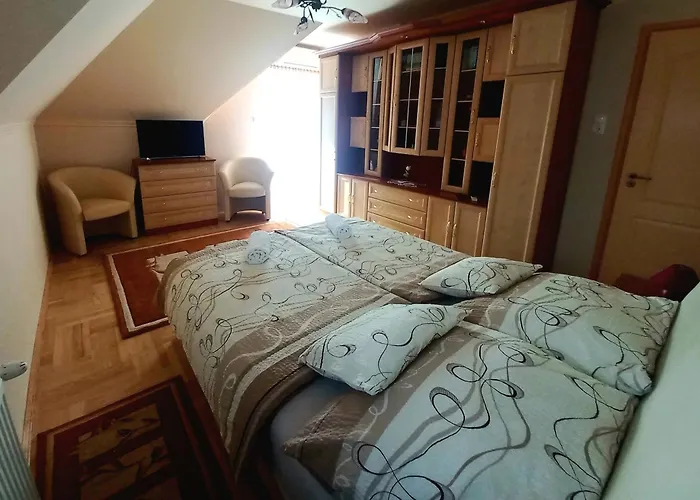 Apartman Napsugár *