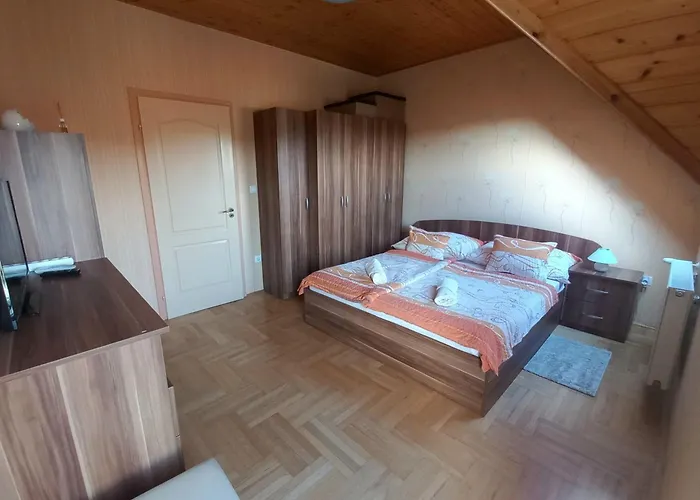 Apartman Napsugár *